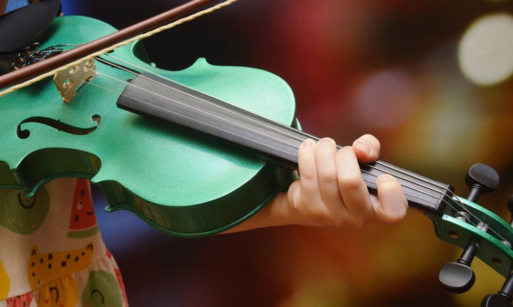 Local Violin Classes: Your Path to Violin Excellence Near Me